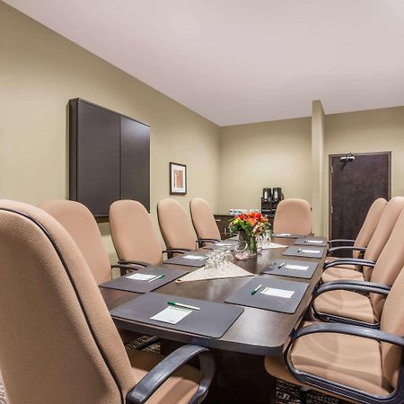 Wingate By Wyndham Regina Otel Dış mekan fotoğraf